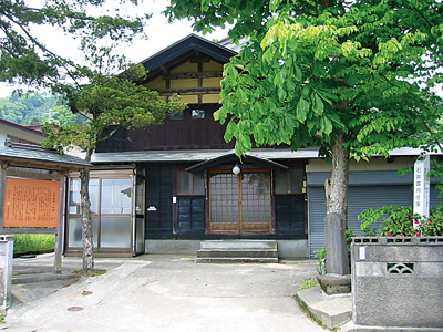写真:石井露月庵